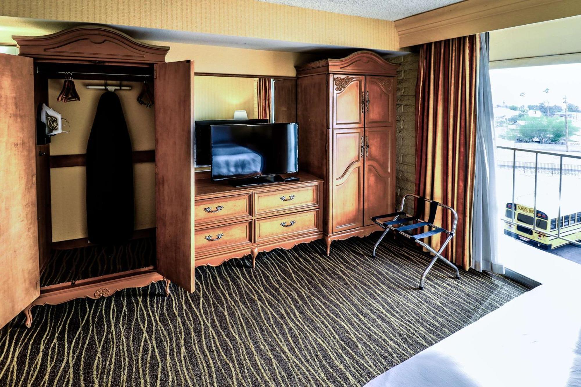 Motel 6 Phoenix, Az - Sky Harbor Экстерьер фото